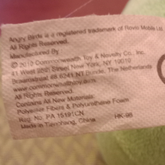 2010 Angry birds crown pig plush - Picture 3 of 3